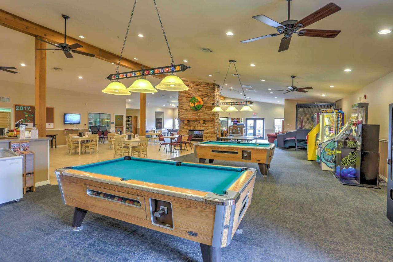 Branson Resort-Style Retreat 4 Mi To Strip Luaran gambar
